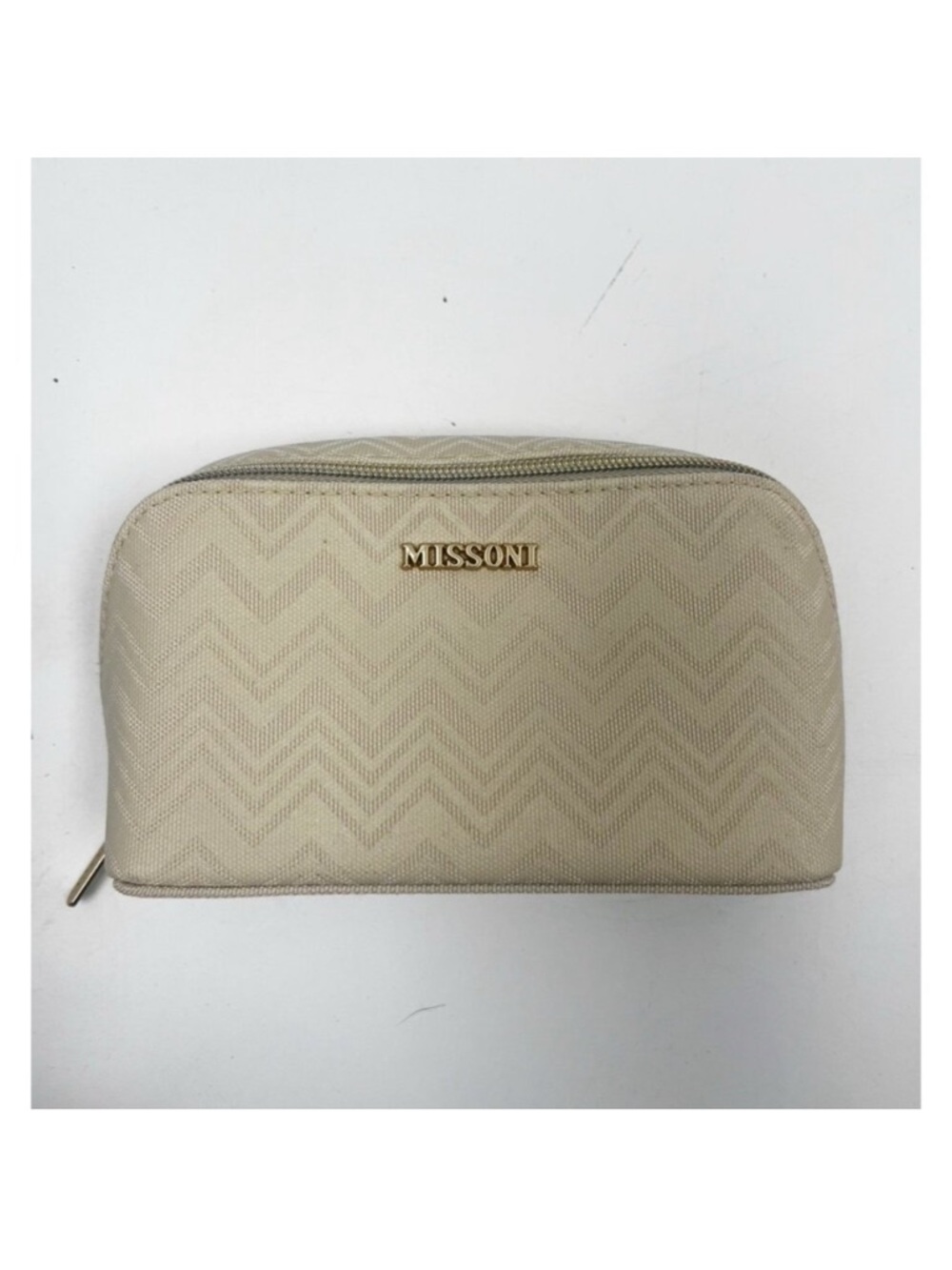Missoni  for delta Cream Chevron gold Logo Cosmetic Case vacation